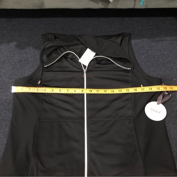 NWT Zenergy By Chico’s Black Mesh Sleeveless Zip-Up Vest Size Medium - Picture 8 of 10